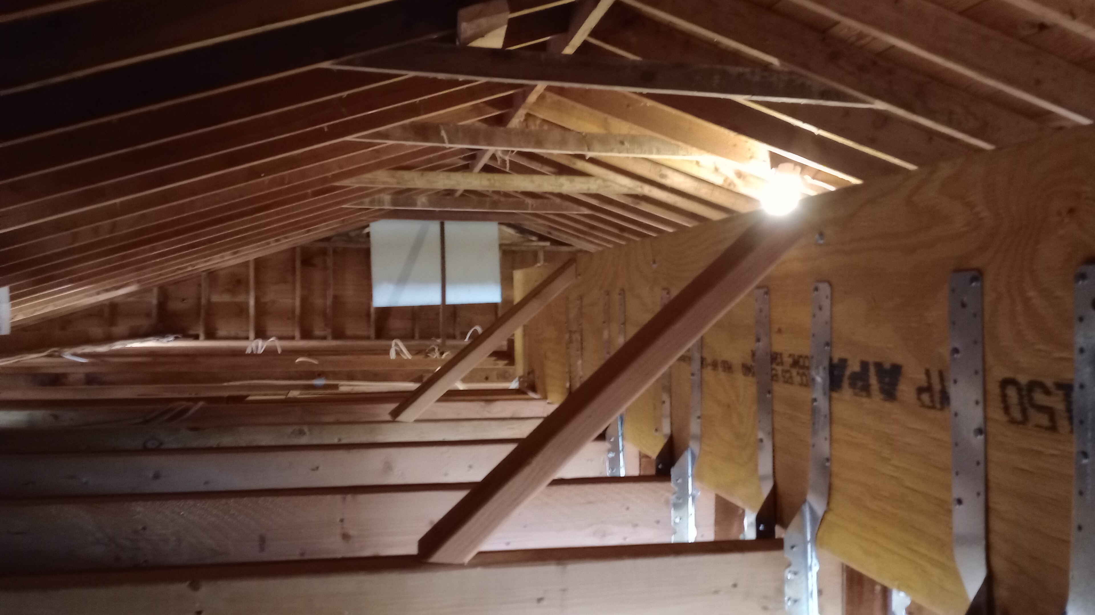 Framing construction work in Gladstone Missouri